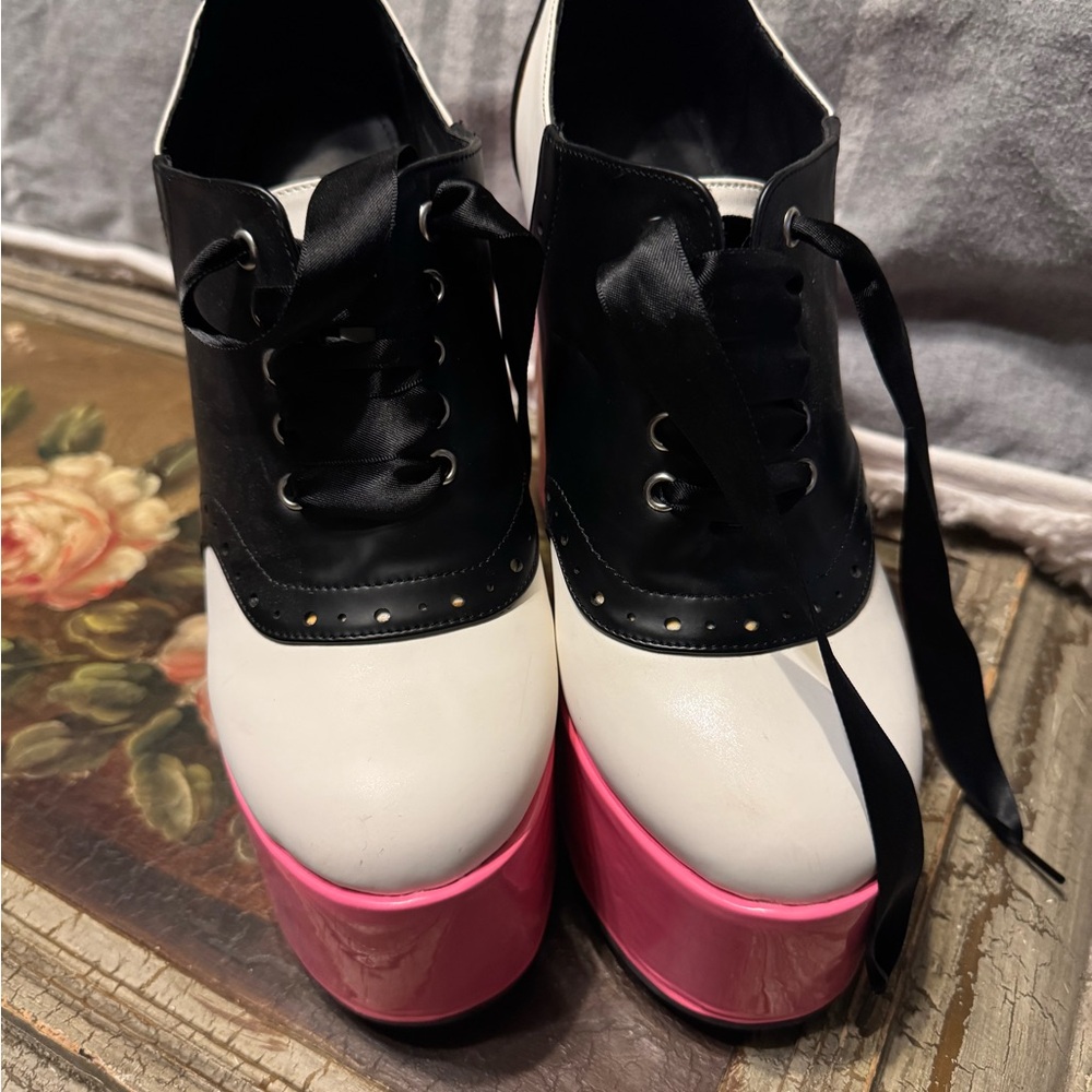 DOLLS KILL Pink and Black Charla Tedrick RITCHIE Saddle shoe Platforms size 10 - Picture 2 of 11